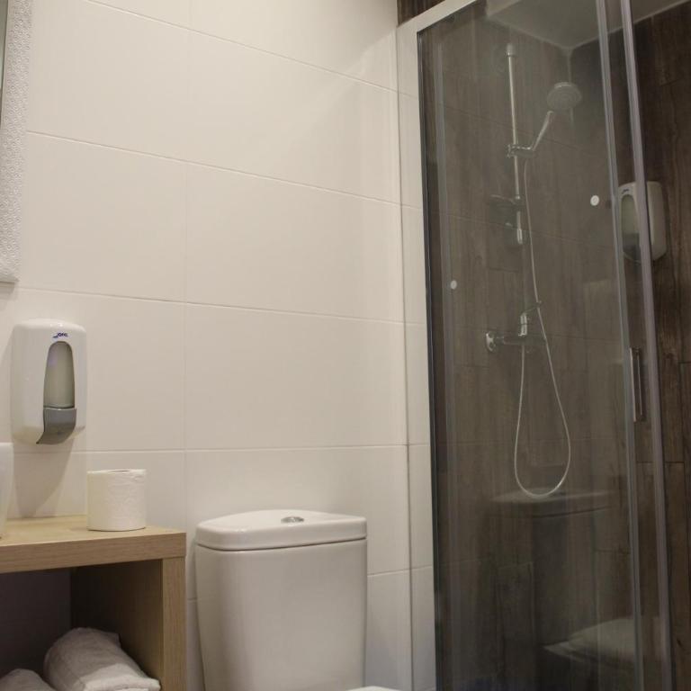 Bilbao Place - Standard Queen Room - 17