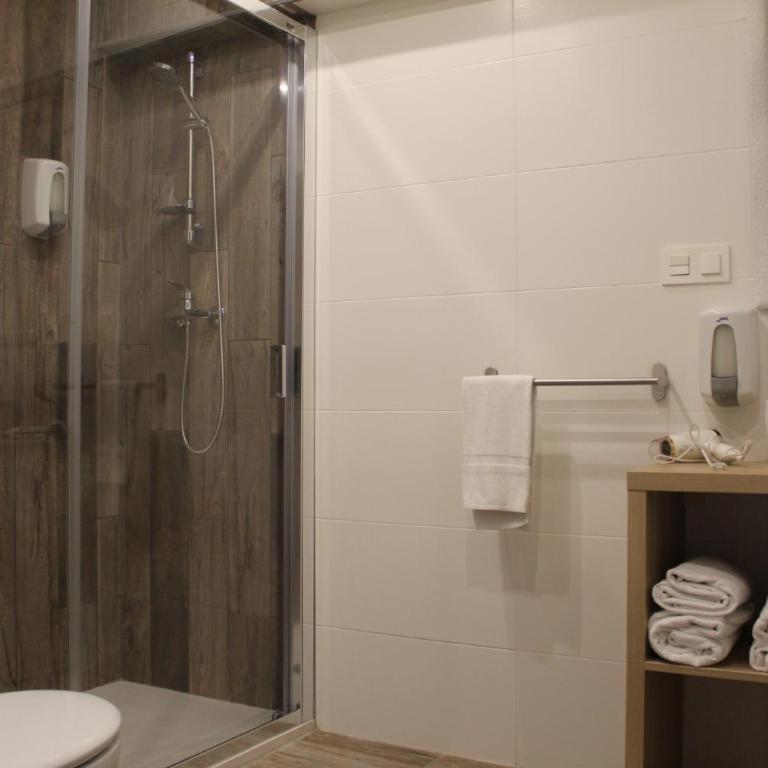 Bilbao Place - Standard Queen Room - 7