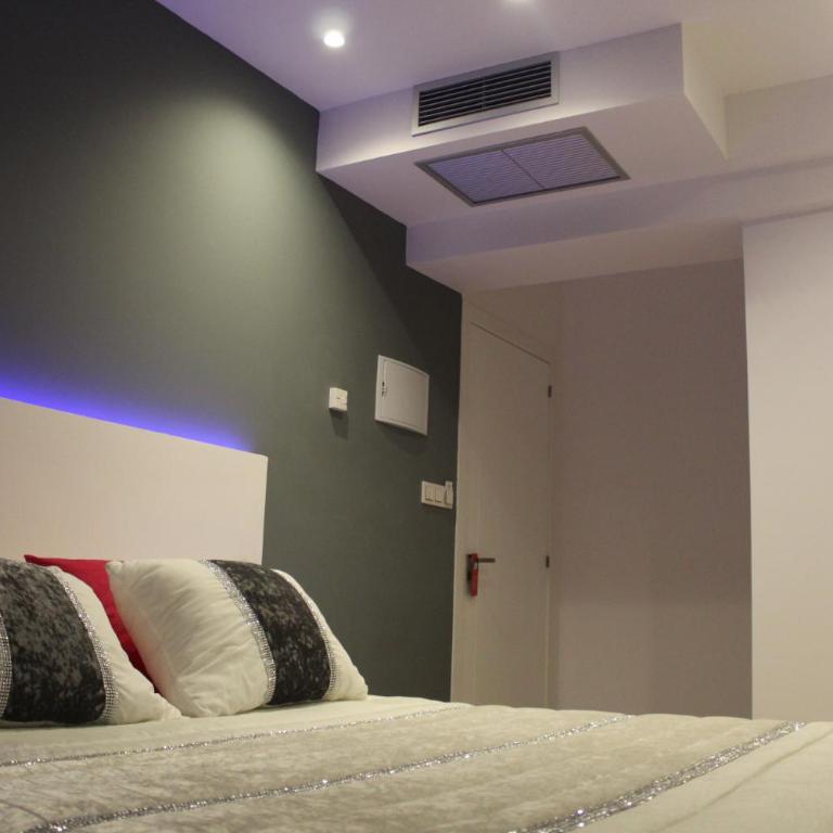 Bilbao Place - Standard Queen Room - 1