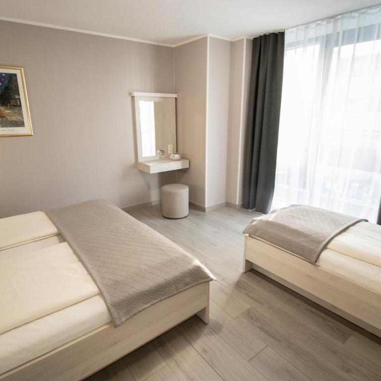 ARABEST Aparthotel & Boardinghouse - Suite 3 Chambres Confort - 17