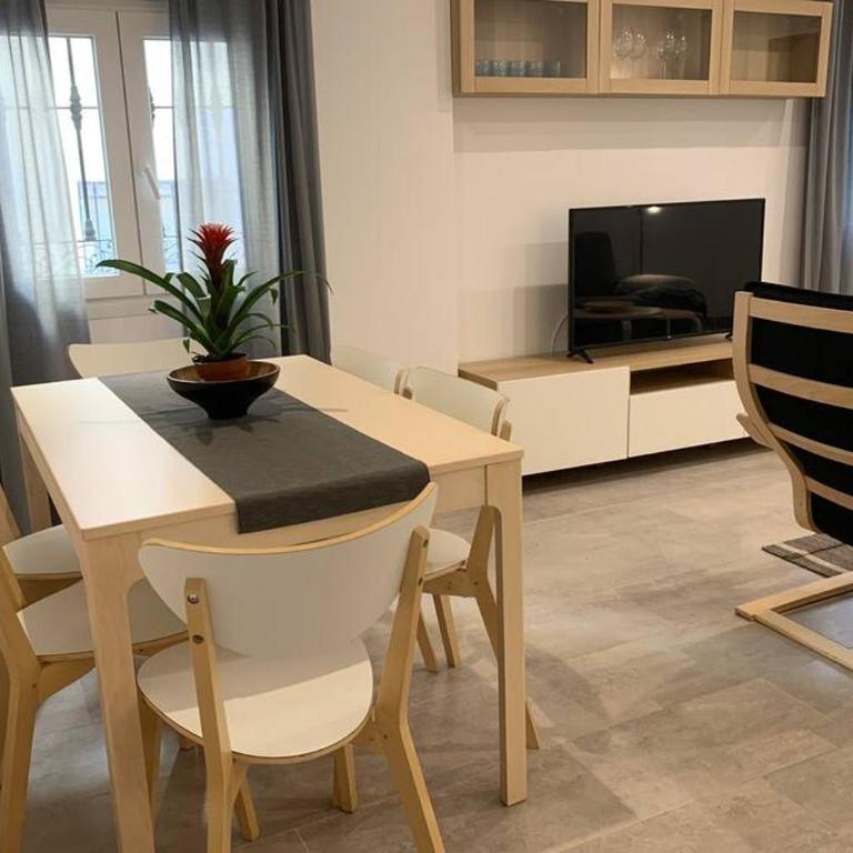 RENOVATED HOUSE IN OLD TOWN MARBELLA. - Casa de 4 dormitorios - 8