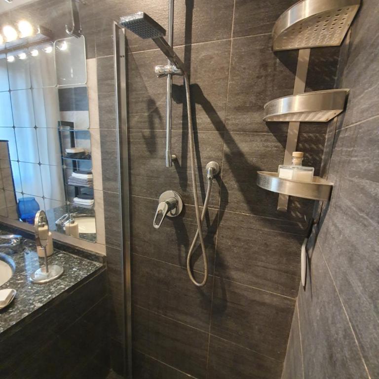 San Siro Suites Margot & Fiera - Appartamento con 1 Camera da Letto - 17