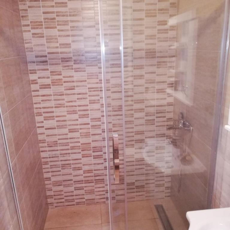 Iznad oblaka A1 - Apartman sa Pogledom na Planinu - 15