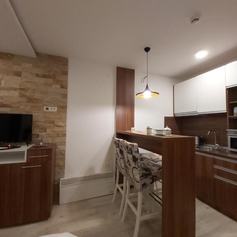 AMI apartman Kopaonik - Apartment with Mountain View - 9