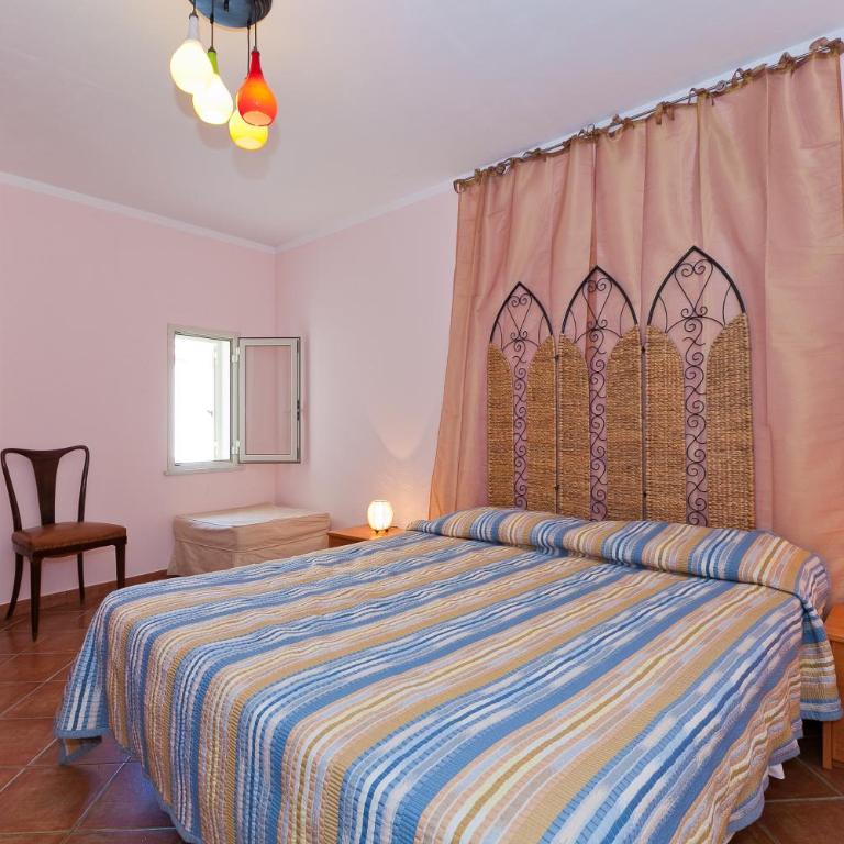 Terrazza del Centro (by Vacation Service) - Three-Bedroom Apartment with Terrace and Sea View - 10