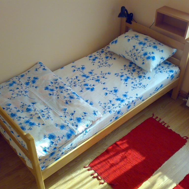 Hostel M - Dvokrevetna Soba sa Zasebnim Krevetima i Zajedničkim Kupatilom - 1