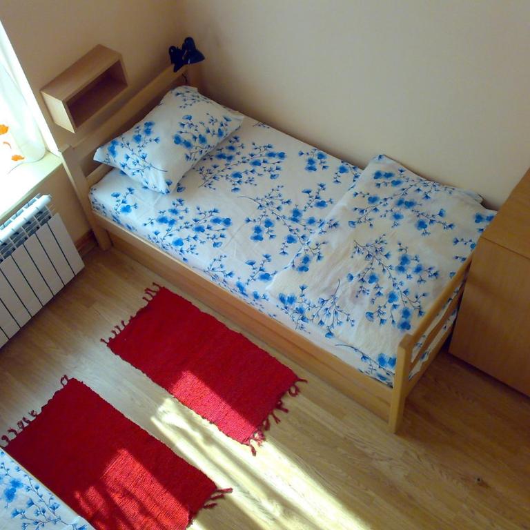 Hostel M - Dvokrevetna Soba sa Zasebnim Krevetima i Zajedničkim Kupatilom - 3
