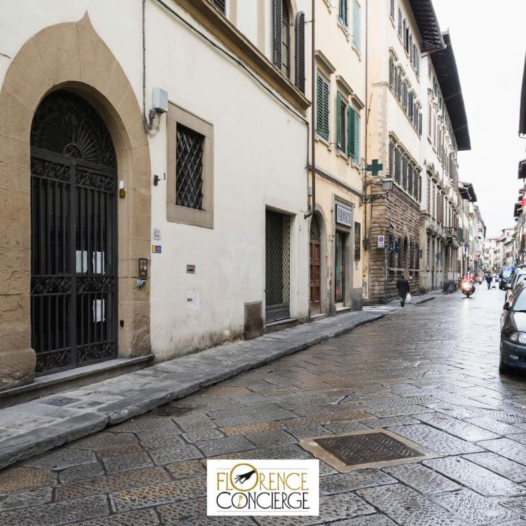 Ground Floor With Patio-Ghibellina 65 - Appartamento con Patio - 41