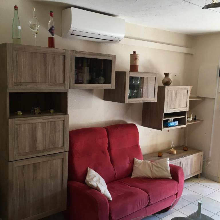 CAVALAIRE vue MER au loin MAISONNETTE TOUT ÉQUIPÉE POUR 4 PERSONNES AVEC PISCINE CLIM WIFI VÉLOS TV BARBECUES - Appartement - Vue sur Mer - 5