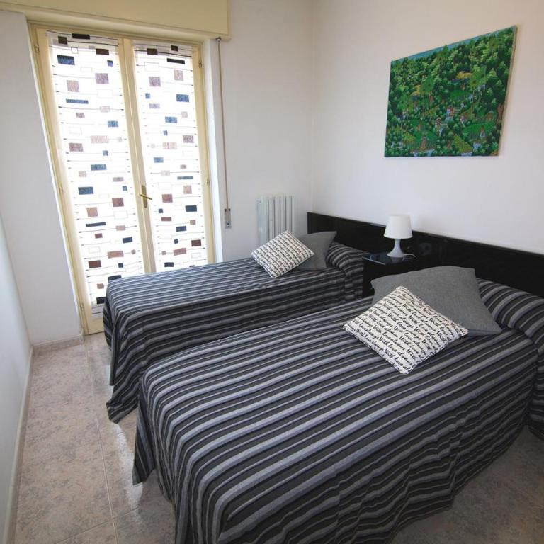Condominio International - Appartamento con 2 Camere da Letto - 10