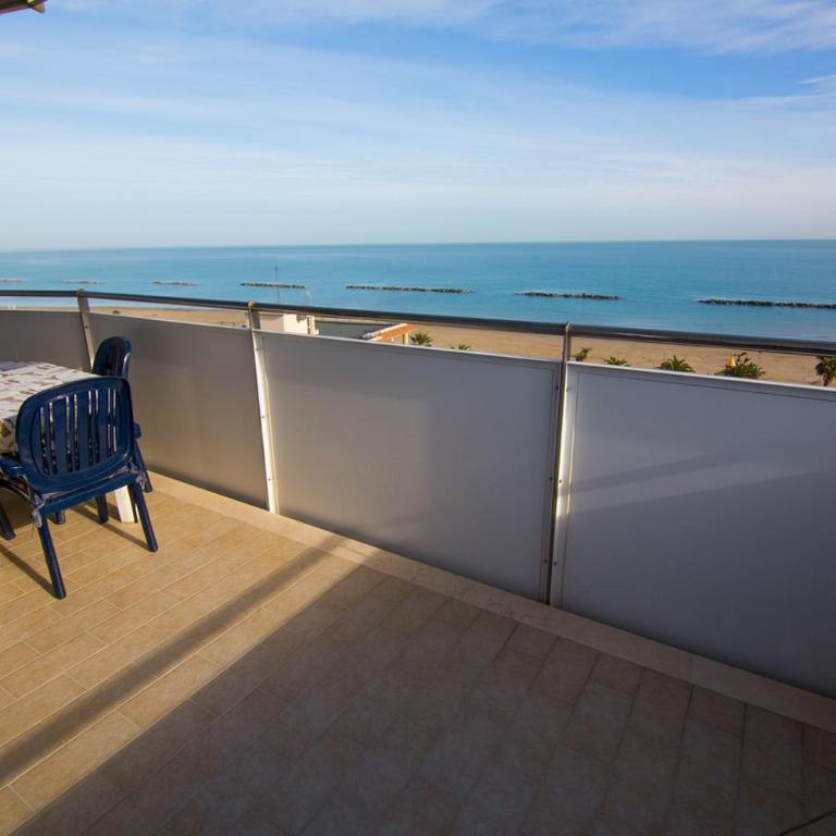 Condominio International - Appartamento con 2 Camere da Letto - 5