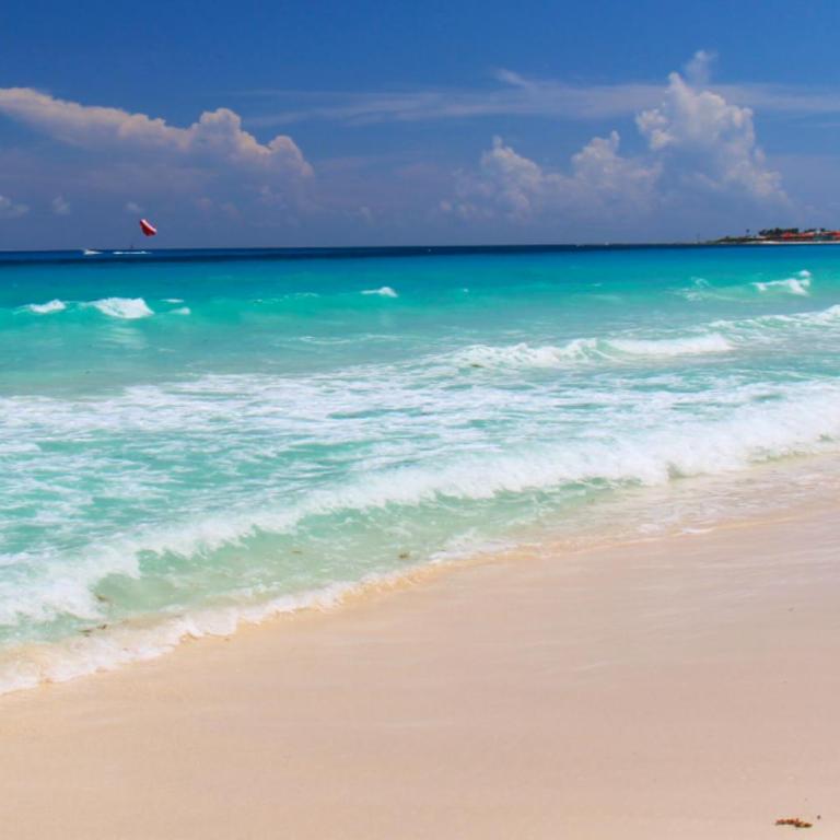Beach, fun & relax at the Hotel Zone in Cancun - Studio with Balcony - 5