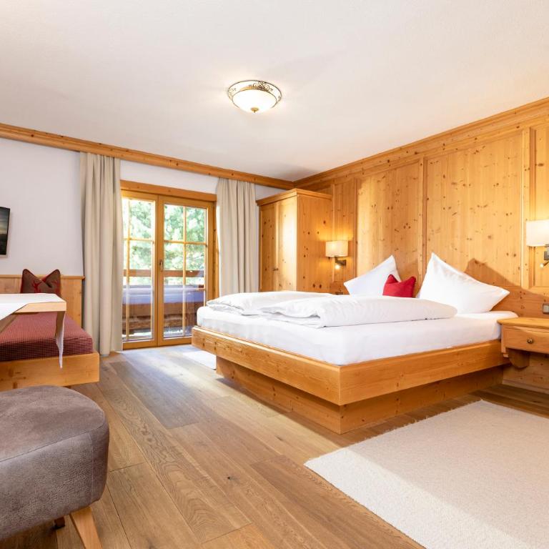 Gästehaus Gratlspitz - Dreibettzimmer - 2