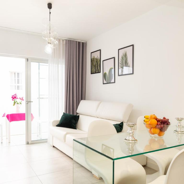 Casa Flor - One-Bedroom Apartment - 13