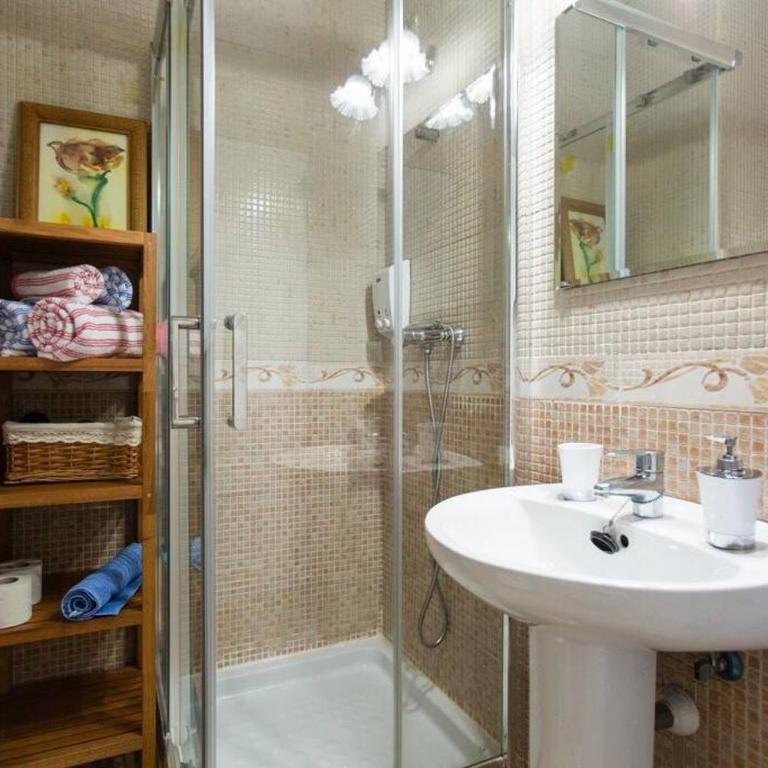 Cheap & Chic in the center of Sevilla - Apartamento de 1 dormitorio - 69