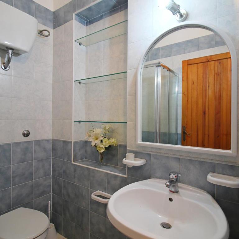 Costa Rei Villa in Prima Fila Mare con Ampio Giardino - Casa con 3 Camere da Letto - 31