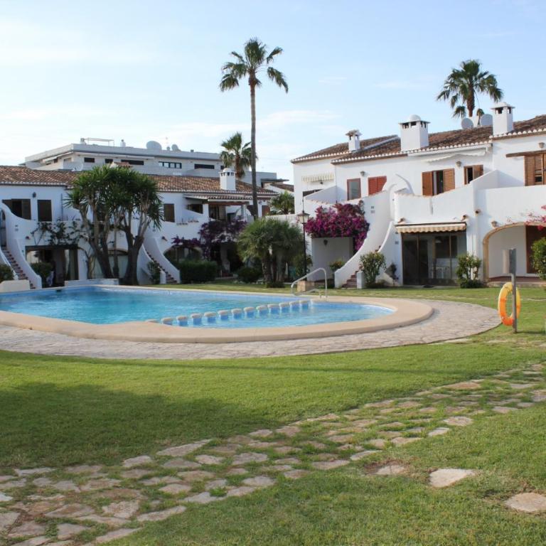 150 Tropicana Park - Deniasol - Bungalow de un dormitorio - 1