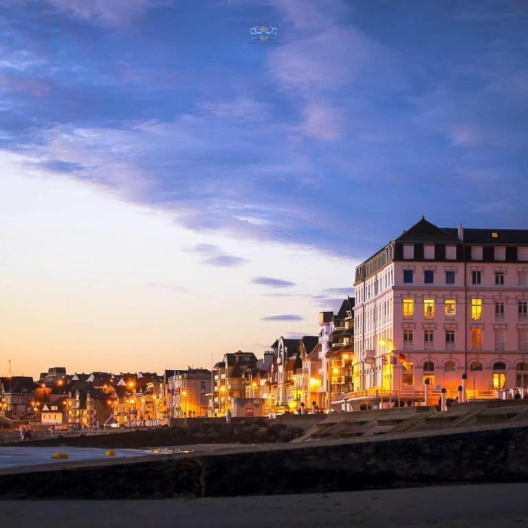 Wim' Chill, Studio Balneo 250M de la Mer, Centre ville - Studio-Apartment - 12