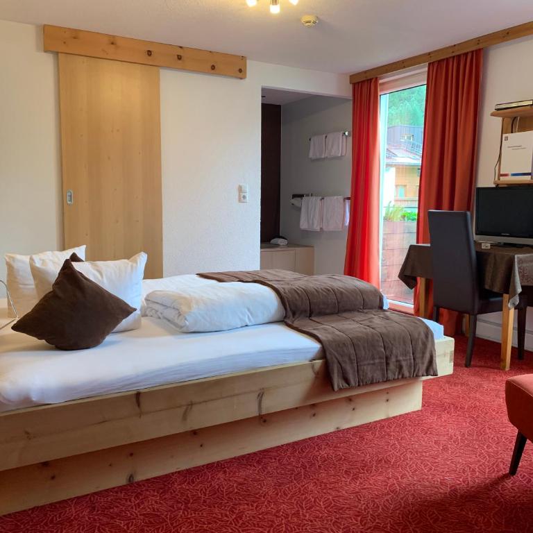 Berghotel-Gasthof Gstrein - Familienzimmer - 1