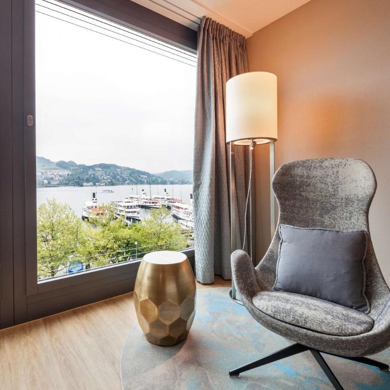Radisson Blu Hotel, Lucerne - Suite zur Seeseite - 1