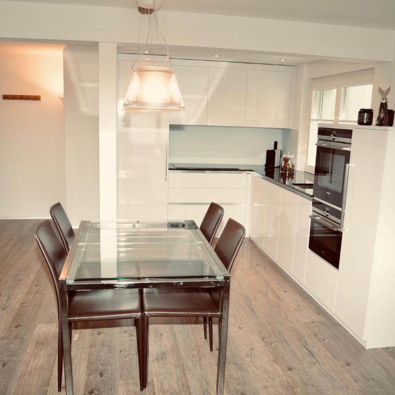 Emelie Zermatt 4**** - Apartment mit 1 Schlafzimmer - 48