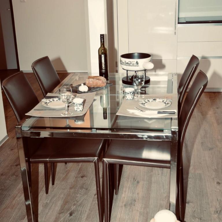 Emelie Zermatt 4**** - Apartment mit 1 Schlafzimmer - 50