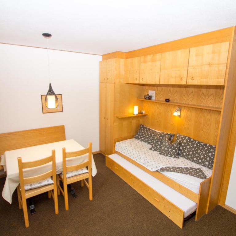 Residence Chris Appart - Appartement 1 Chambre - Duplex - 18