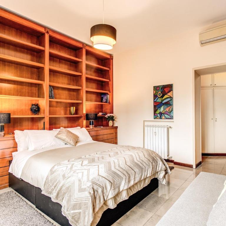 DowntownApartments - Borghese Green - Four-Bedroom Apartment - 37