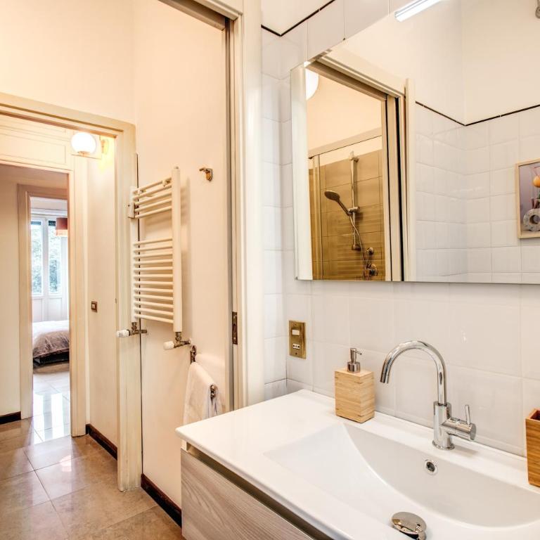 DowntownApartments - Borghese Green - Four-Bedroom Apartment - 25