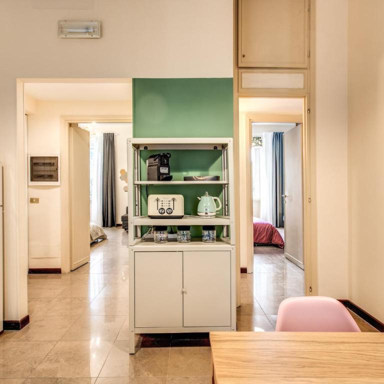 DowntownApartments - Borghese Green - Four-Bedroom Apartment - 9