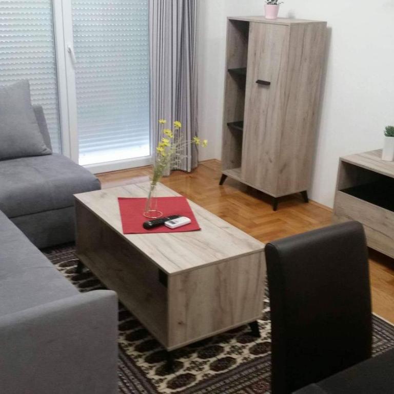 Apartman Jovanka 2 - Apartman sa Balkonom - 10