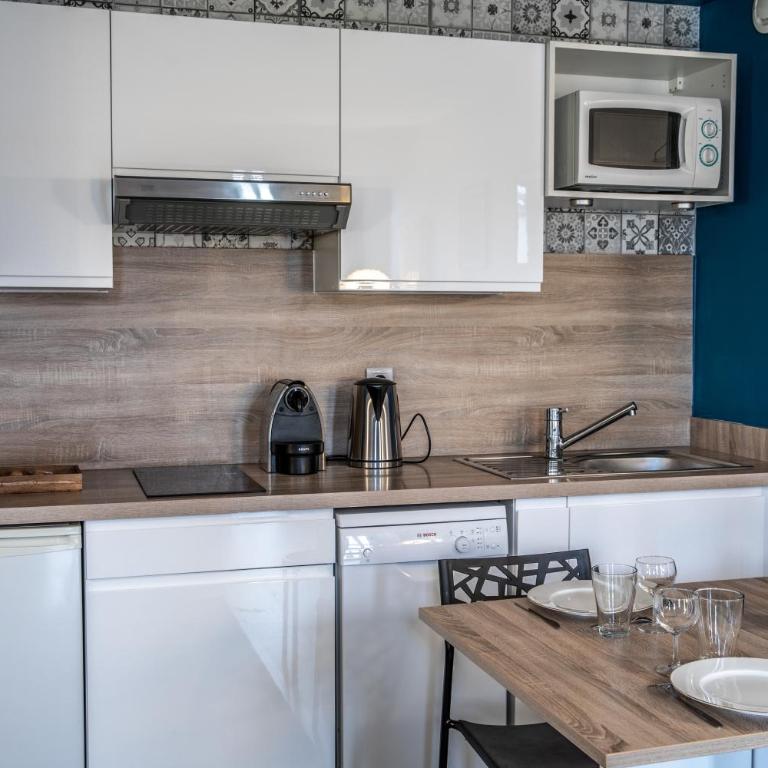 Grand Studio Stan Nancy - calme, cosy, lumineux - Appartement 1 Chambre - 3