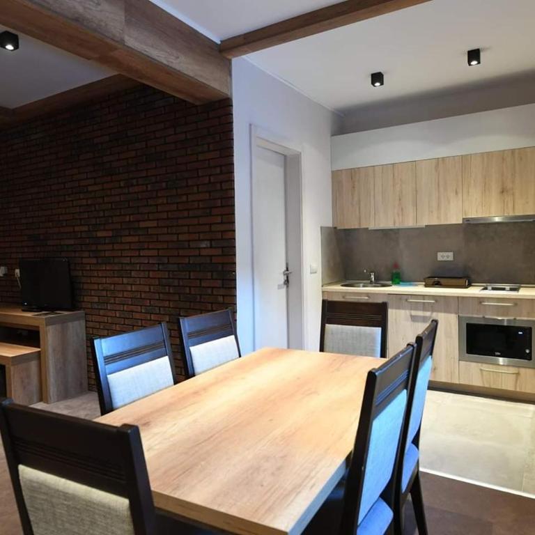 Župa Apartmani - Apartman sa 2 Spavaće Sobe - 1