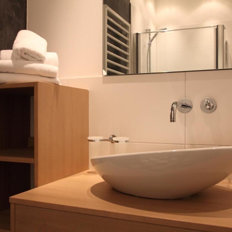 Die Dorfvilla - Includes Tauern Spa Kaprun Wellness Access 13 km away - Großes Doppelzimmer - 10