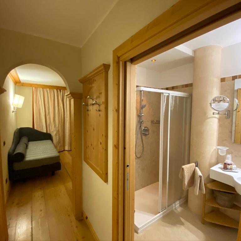 Boutique Hotel Diana - Suite Junior con Vista Montagna - 2