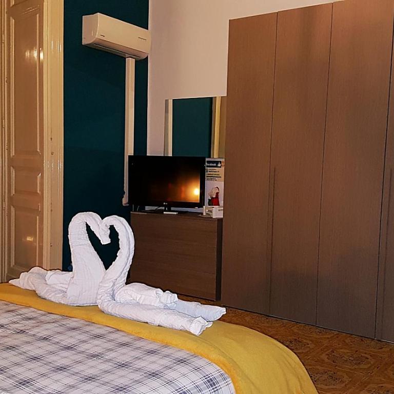 Dream 117 - Deluxe Double Room with Extra Bed - 4