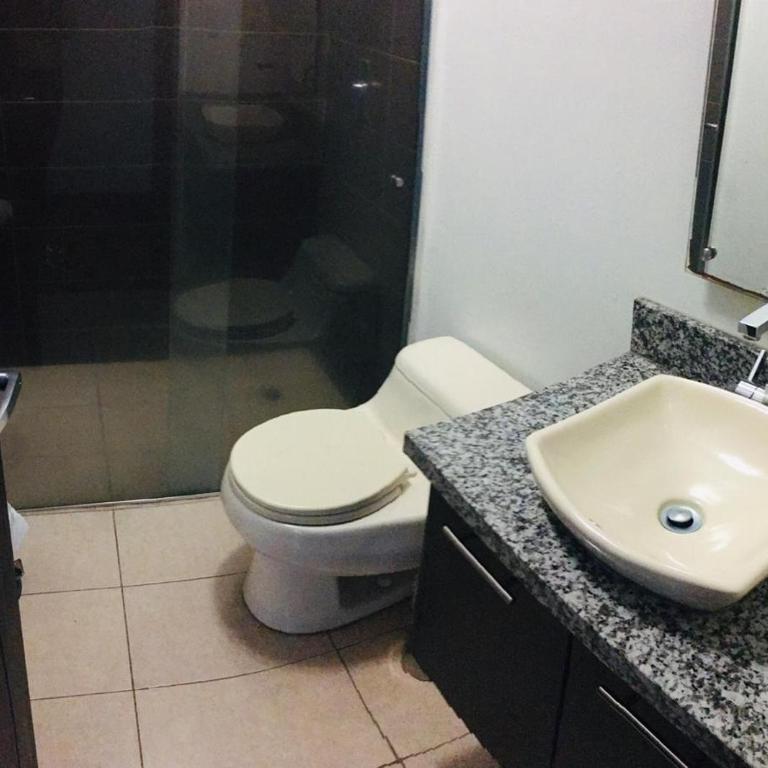 1340 Quo Habitación en Lujoso Departamento a 1 minuto del Aeropuerto - Habitación Individual - 1