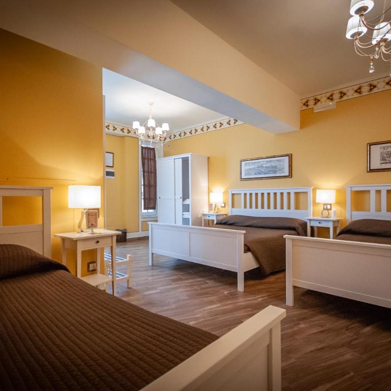 Hotel Pisa Tower - Camera Familiare con Bagno Privato - Edificio Separato - 1