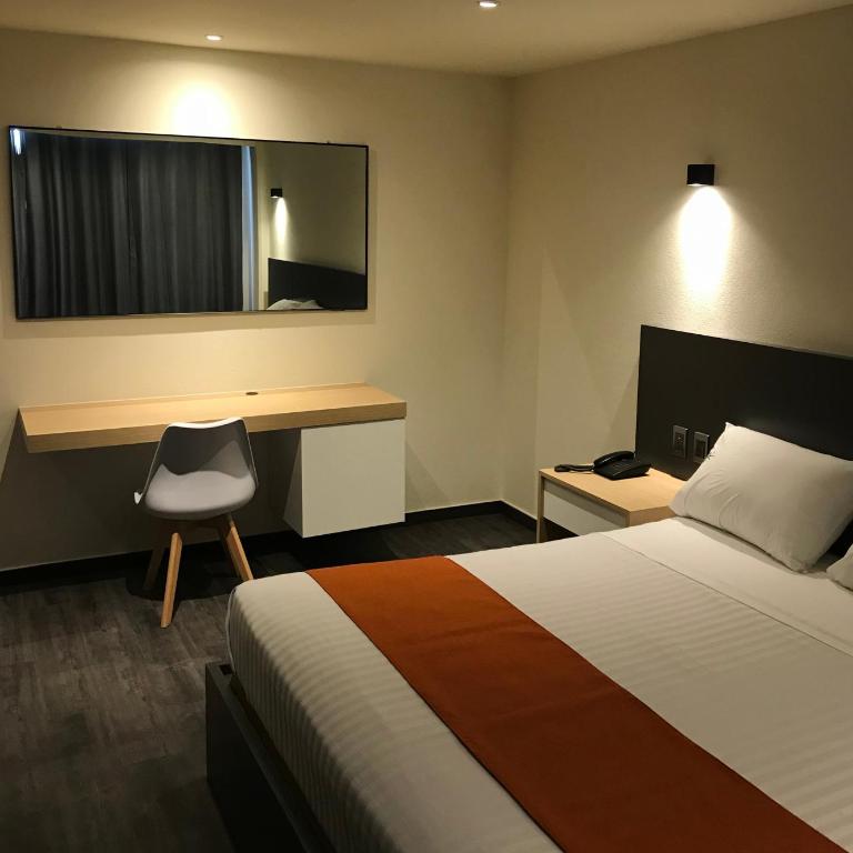 Hotel Conde Alameda CDMX - Deluxe Double Room - 13