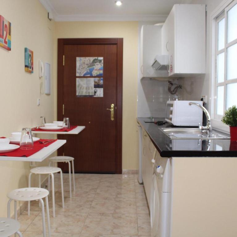 Nice and New Studio close to the city center 3ºA - One-Bedroom Apartment - 18