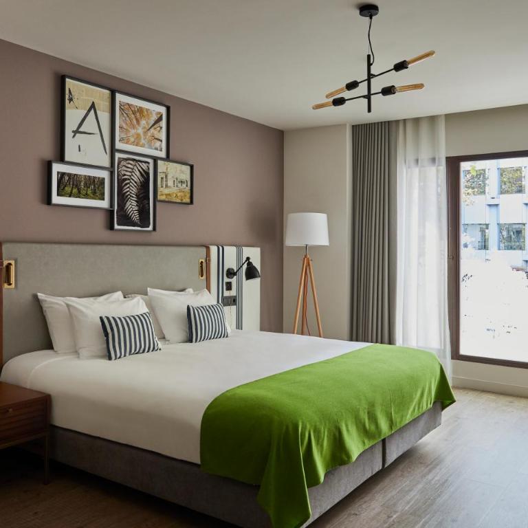 Hotel Indigo Madrid - Princesa by IHG - Standard Queen Room - 1