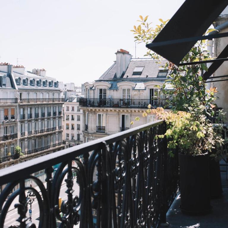 Hôtel National Des Arts et Métiers - Chambre Double avec Balcon - 2