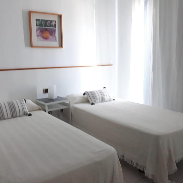Villa Suculenta - Three-Bedroom House - 25