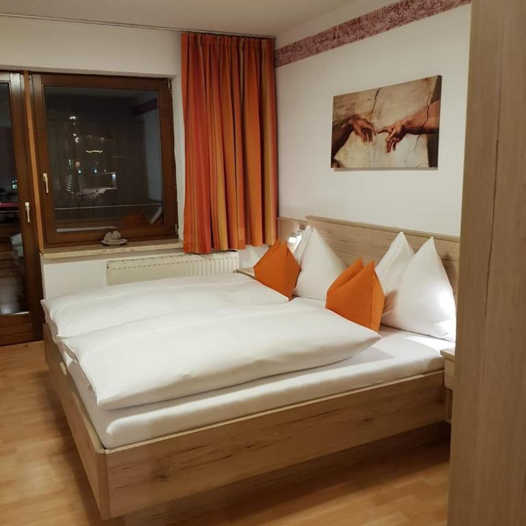 Haus Birnbacher - Apartment mit 1 Schlafzimmer und Balkon - 1
