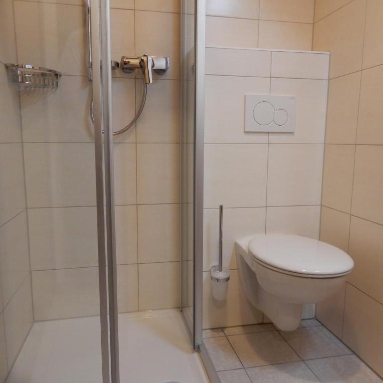 Pension Eckschlager - Doppelzimmer mit Balkon - 2