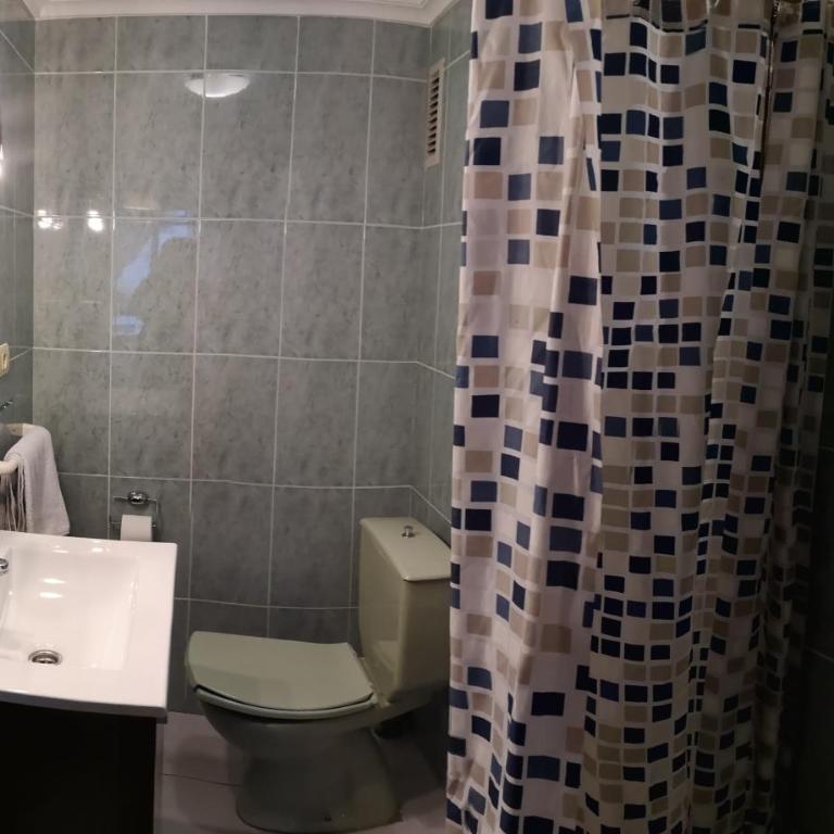 Hostal Campoamor - Habitación Doble - 1 o 2 camas - 7