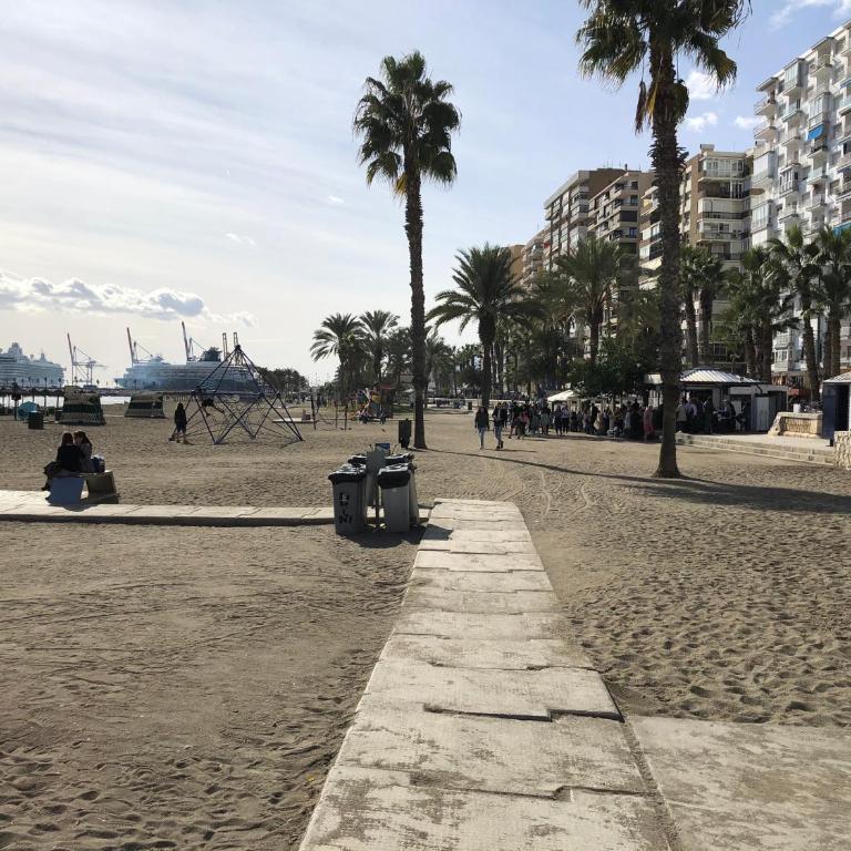Exclusivo oasis con terraza jardín en la Malagueta, playa y supermercados, centro histórico a un paso - Apartamento de 2 dormitorios - 16