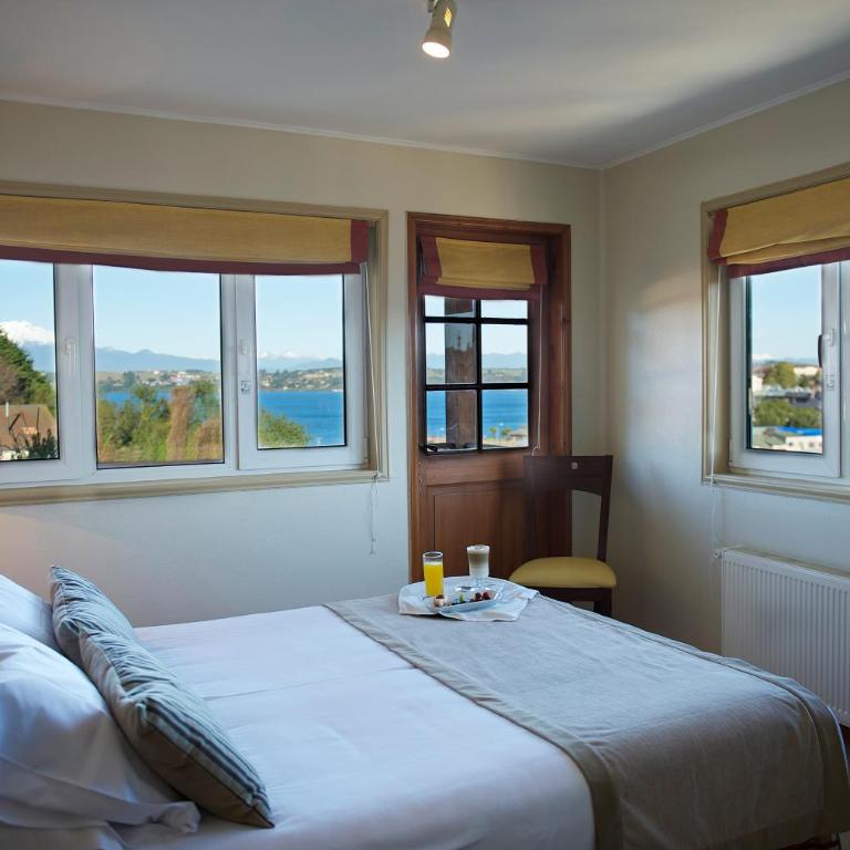 Park Inn by Radisson Puerto Varas - Queen Room - Non-Smoking - 5