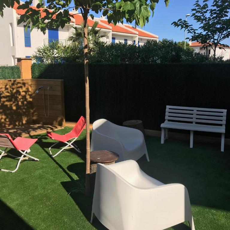 Mas Pinell Viu bé - Two-Bedroom Apartment - 20