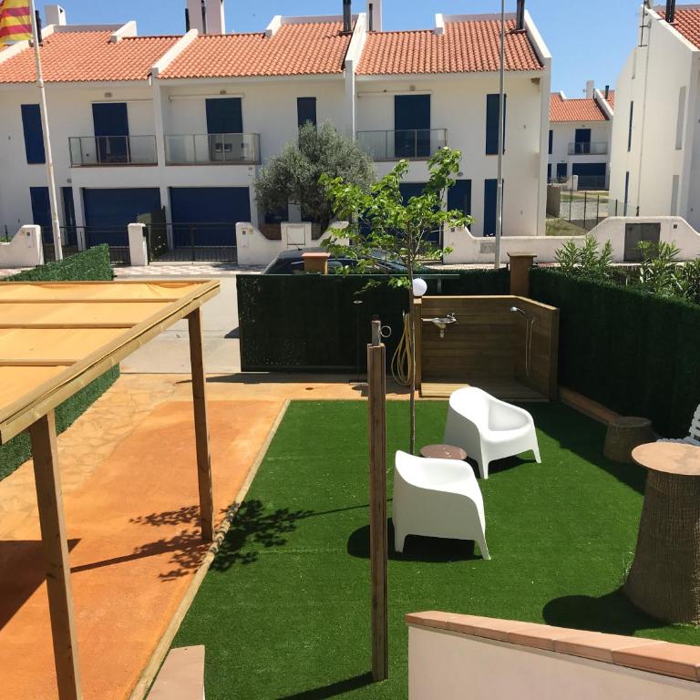 Mas Pinell Viu bé - Two-Bedroom Apartment - 22